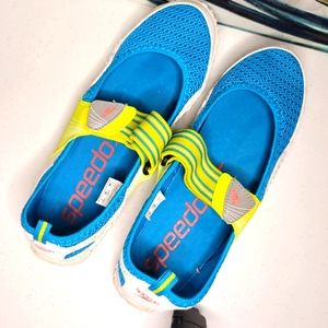 Speedo woman's 9 Beach water shoes